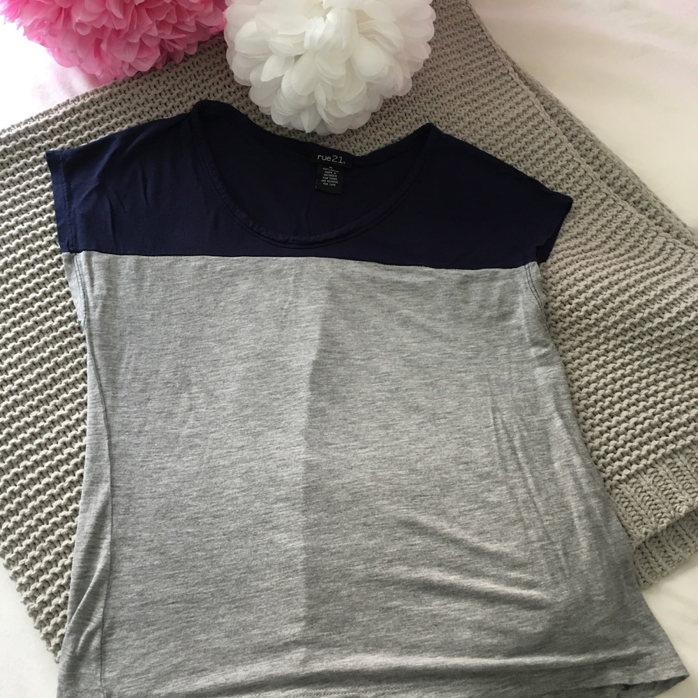 Rue21 Navy Blue & Grey Tee